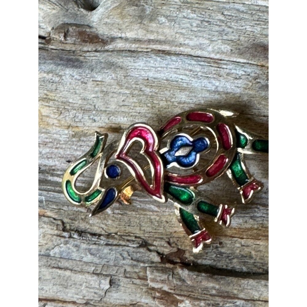 Vintage Crown Trifari Elephant Brooch Gold Tone Enamel Red Green Blue Pin 1.5” - Picture 5 of 7